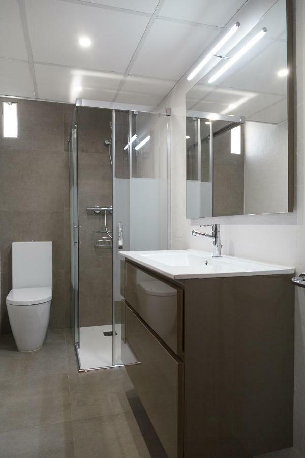 Uhc Acantilados Family Apartments Салоу Екстериор снимка